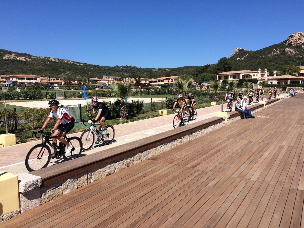 Sardinia Family Villas - Cannigione Beach Apartments Экстерьер фото