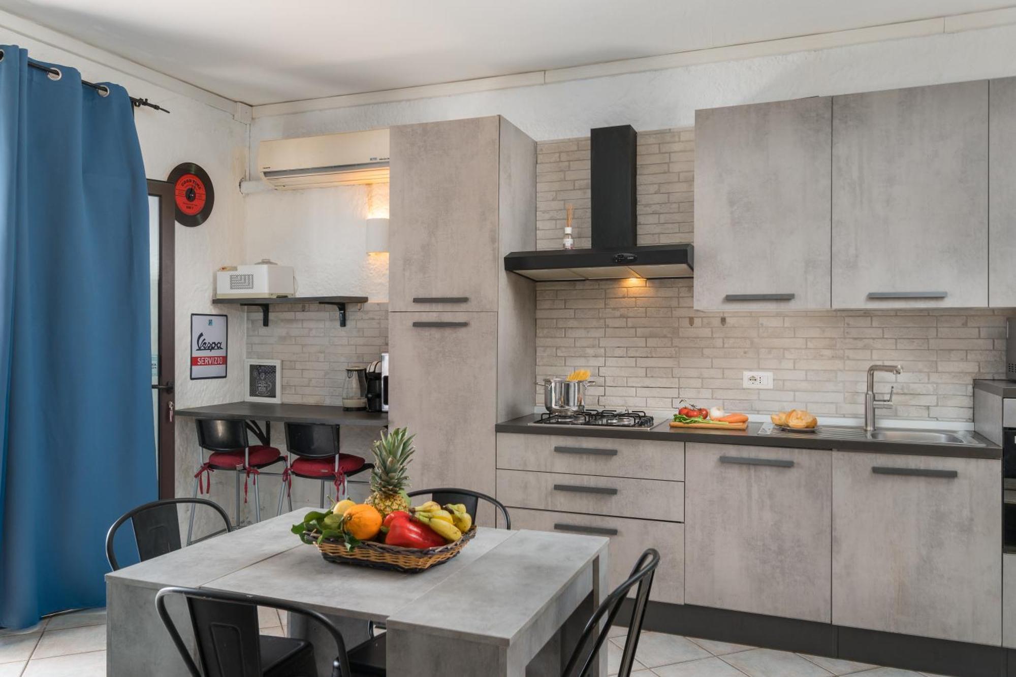 Sardinia Family Villas - Cannigione Beach Apartments Экстерьер фото
