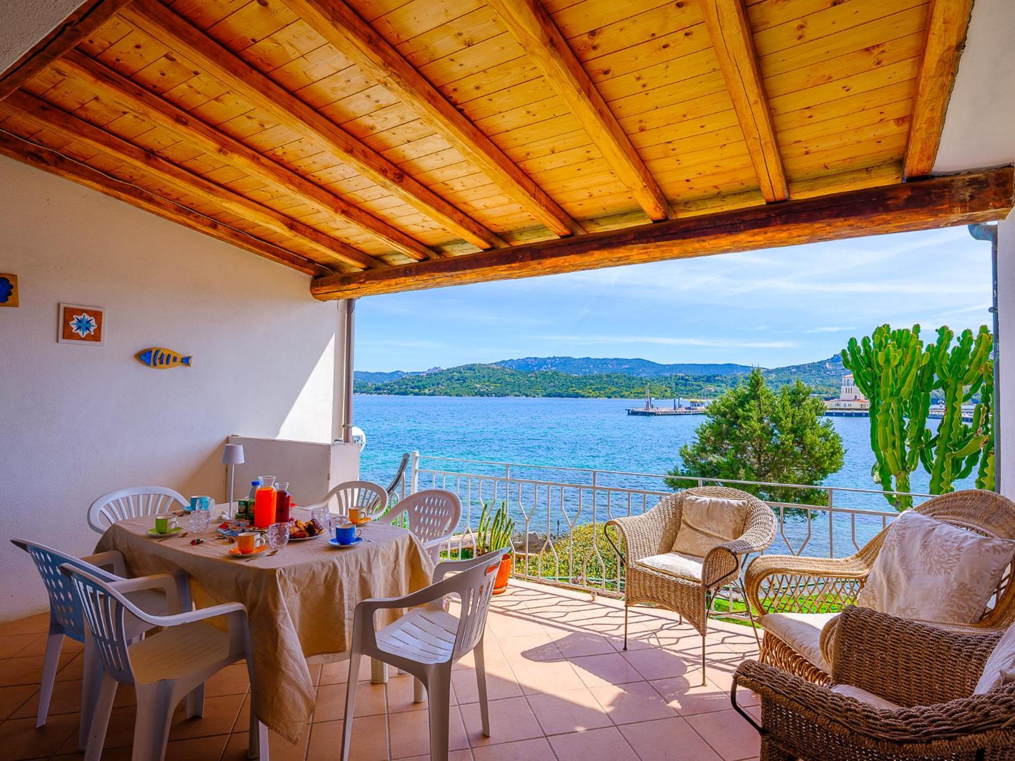Sardinia Family Villas - Cannigione Beach Apartments Экстерьер фото
